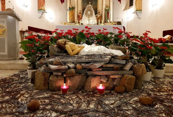  Grób Pański w kościele w Rychtalu  2019 