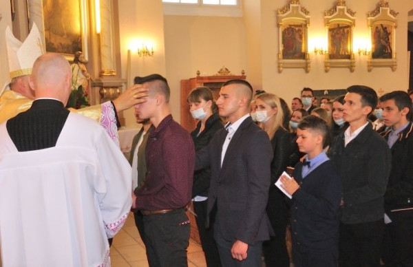  Sakrament Bierzmowania 